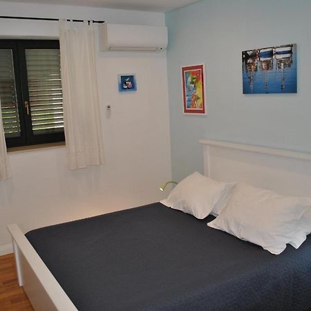 Apartment Cinthija ビビニェ エクステリア 写真