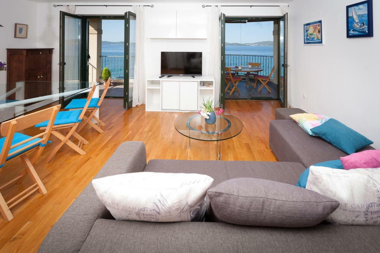 Apartment Cinthija ビビニェ エクステリア 写真