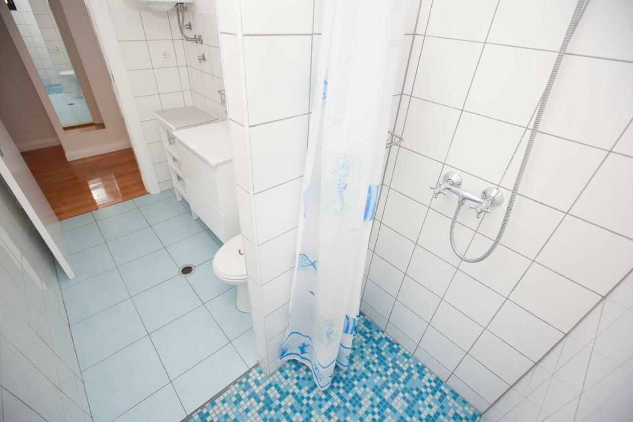 Apartment Cinthija ビビニェ エクステリア 写真